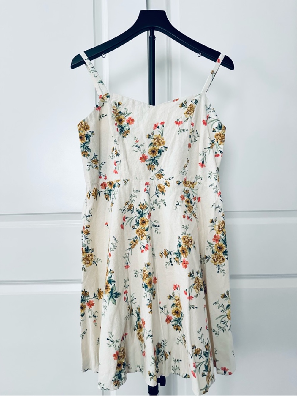 Women’s Old Navy Spaghetti Strap Floral Knee-Length Dress Size L